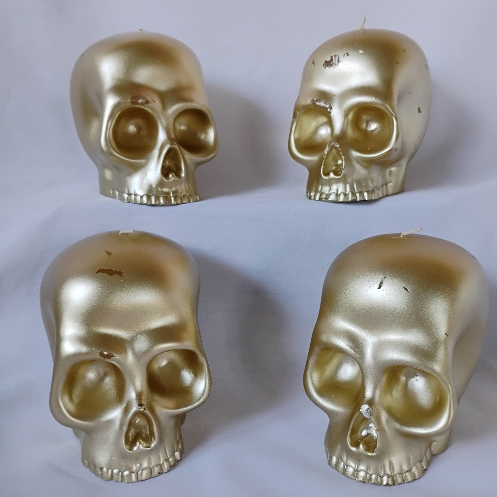 Bundle of 4 Unscented Gold Skull Shaped Candles Halloween Spooky Seasonal Decor